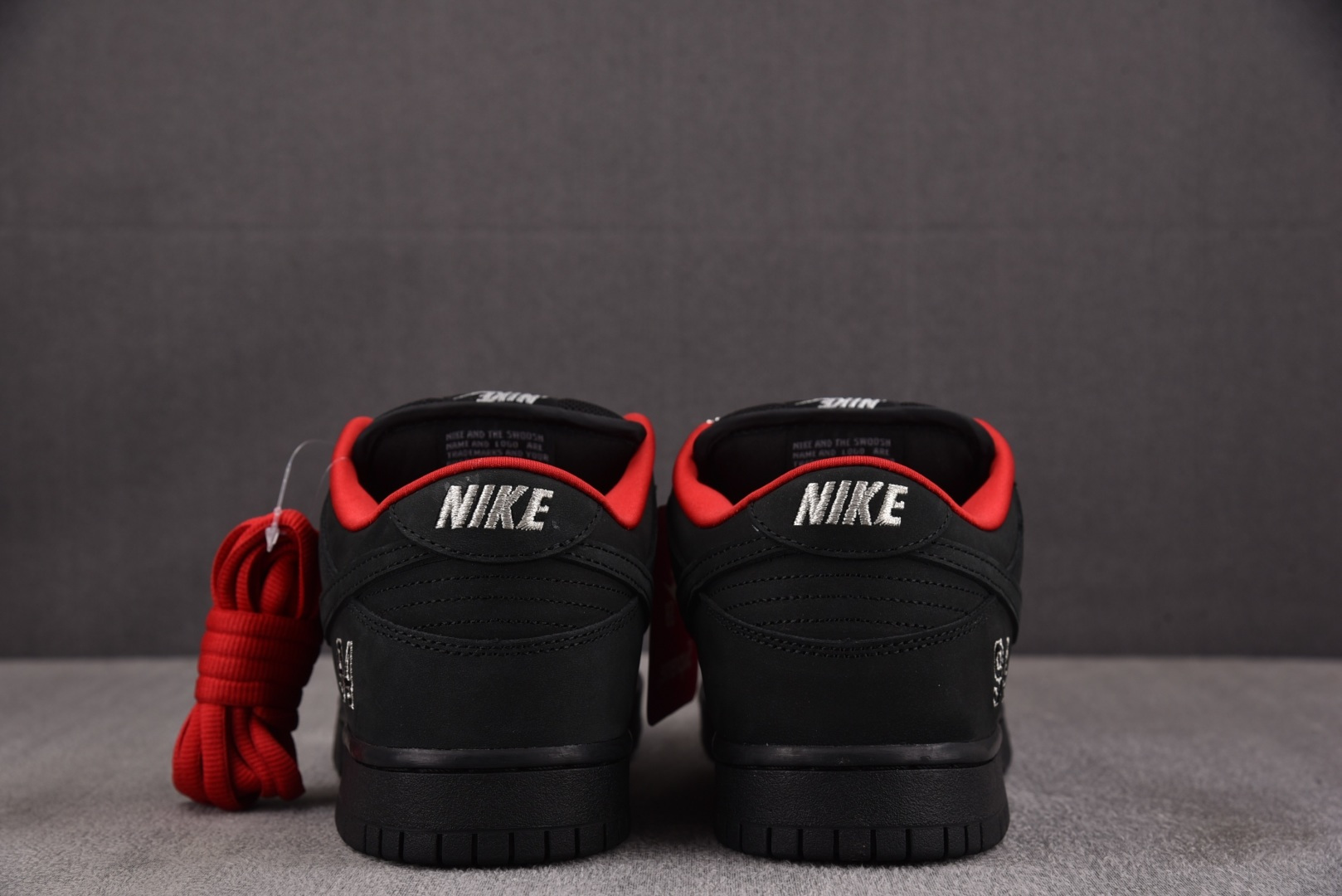 Dunk 尺码:40-47.5纯原出品-SB Dunk Low Supreme 94 Black 黑色 