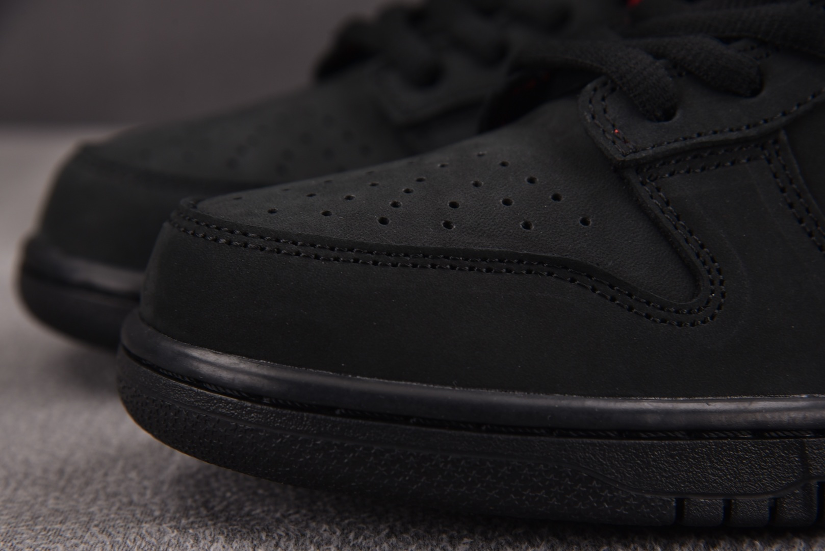 Dunk 尺码:40-47.5纯原出品-SB Dunk Low Supreme 94 Black 黑色 