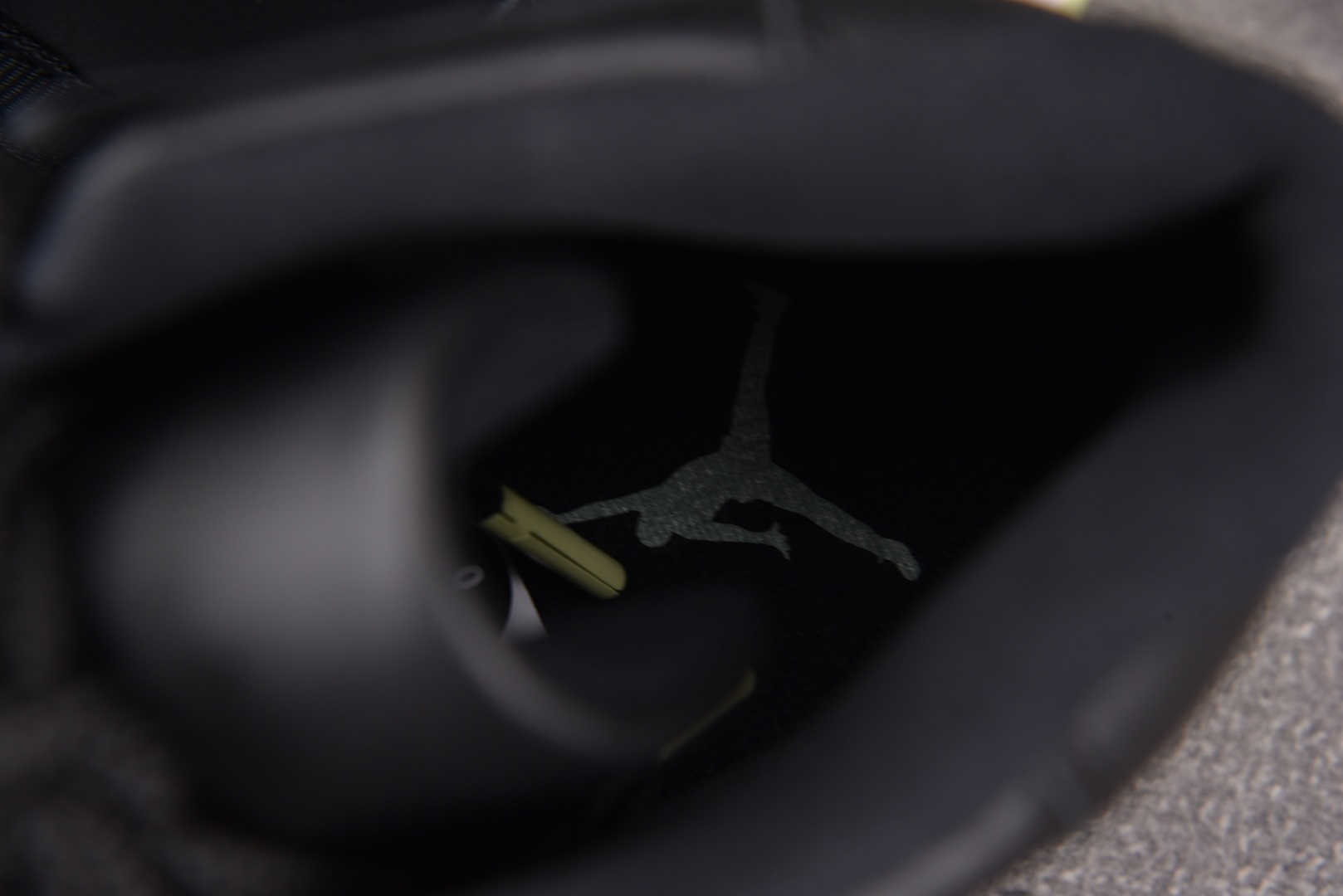 AJ11 尺码:40-47.5纯原出品-Air Jordan 11 Retro Black Barely