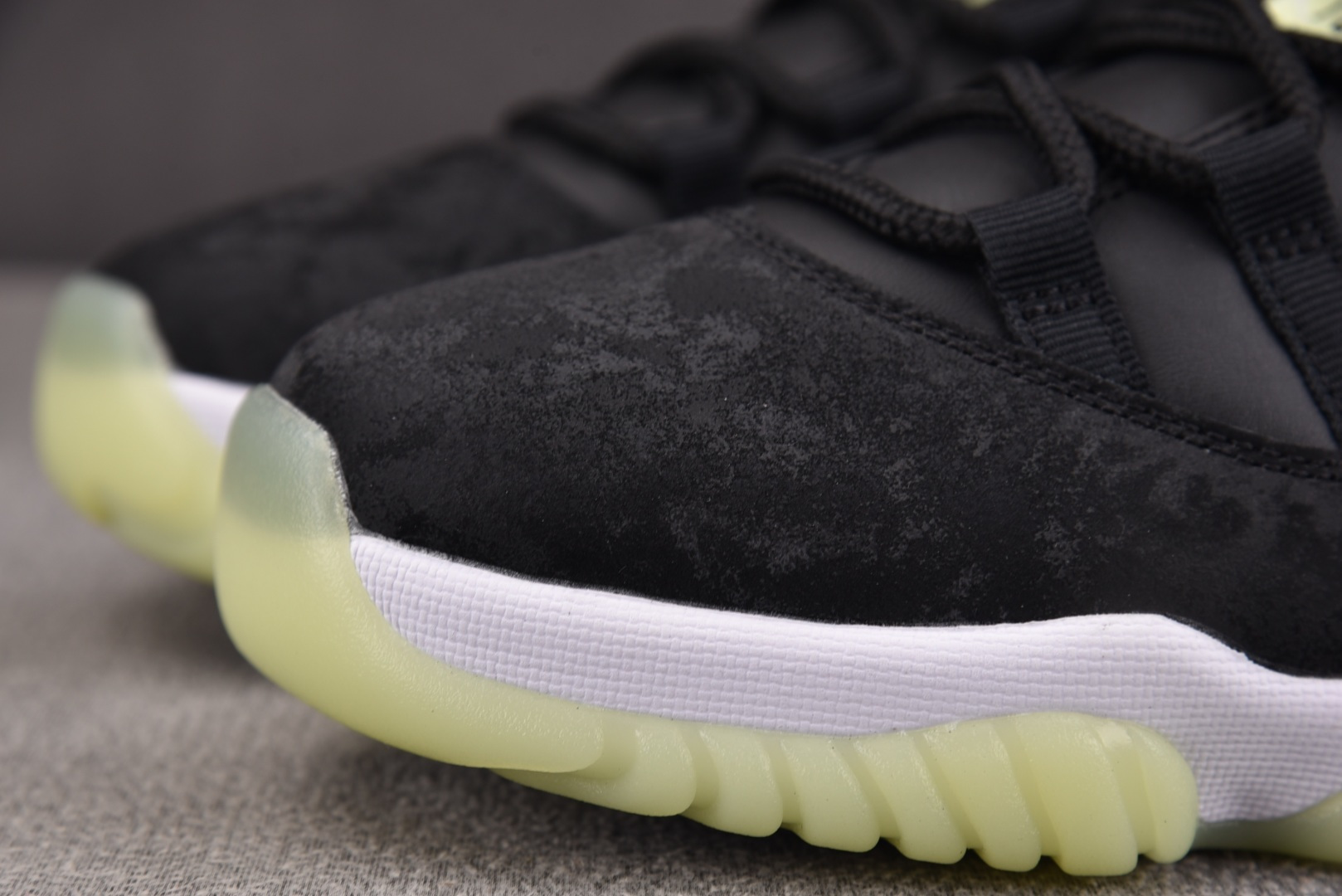 AJ11 尺码:40-47.5纯原出品-Air Jordan 11 Retro Black Barely