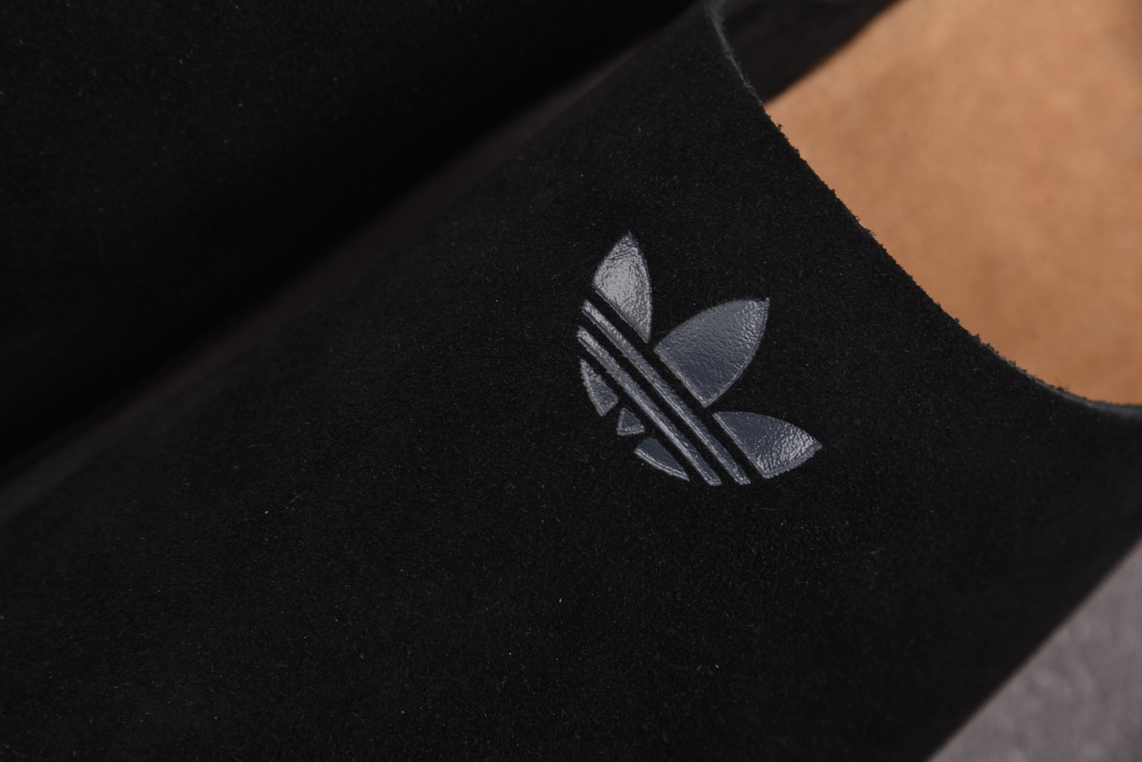 Originals 尺码:36-45纯原出品-Originals Adimule 黑色 JQ4367 Y