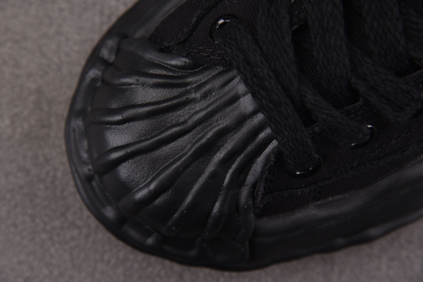 MMY 尺码36-45纯原版出品-MIHARA YASUHIRO 黑色白刺绣 No.707 YZ022尺