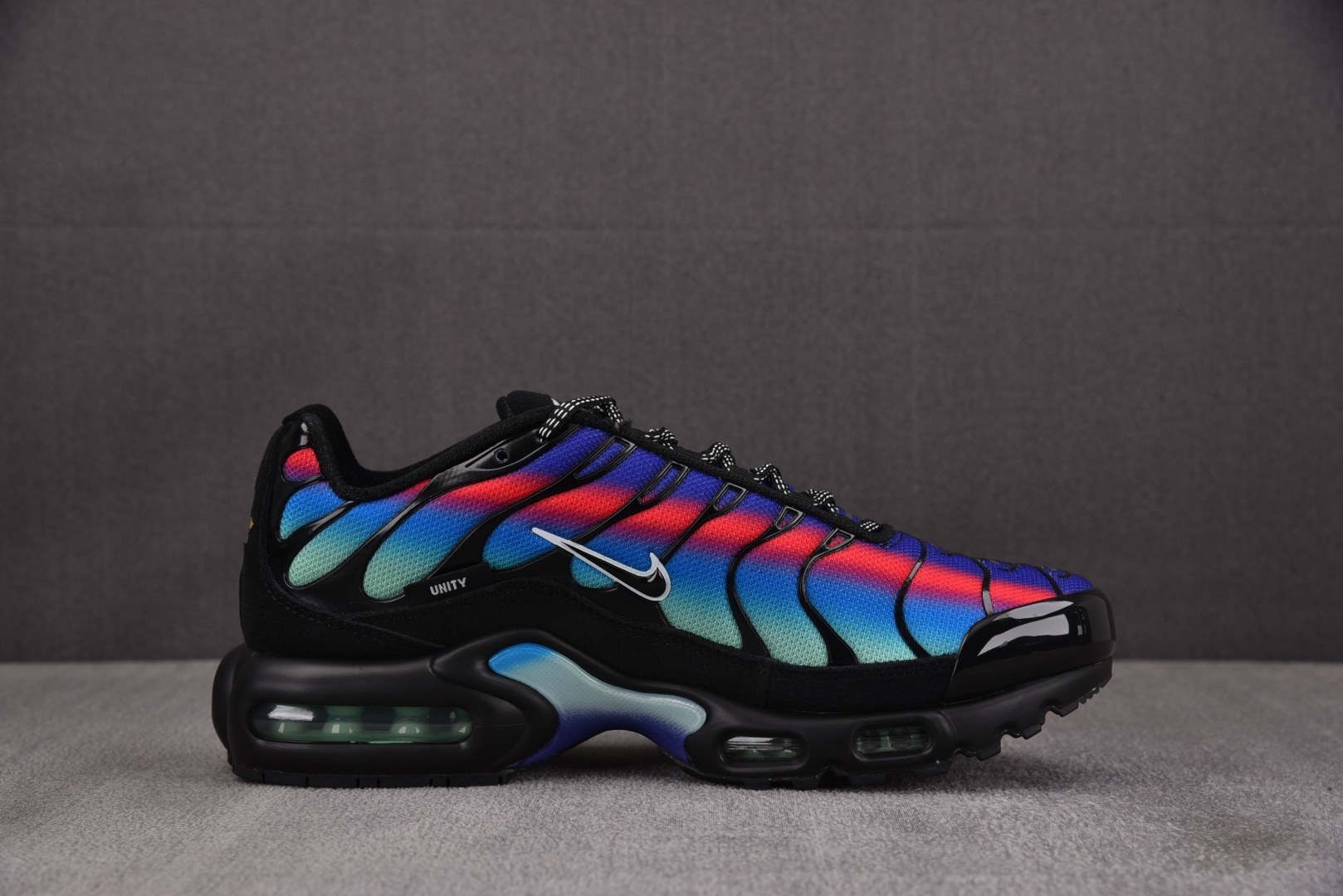Max 尺码:36-46纯原出品-Air Max Plus Black Blue Red 黑蓝红 DZ4