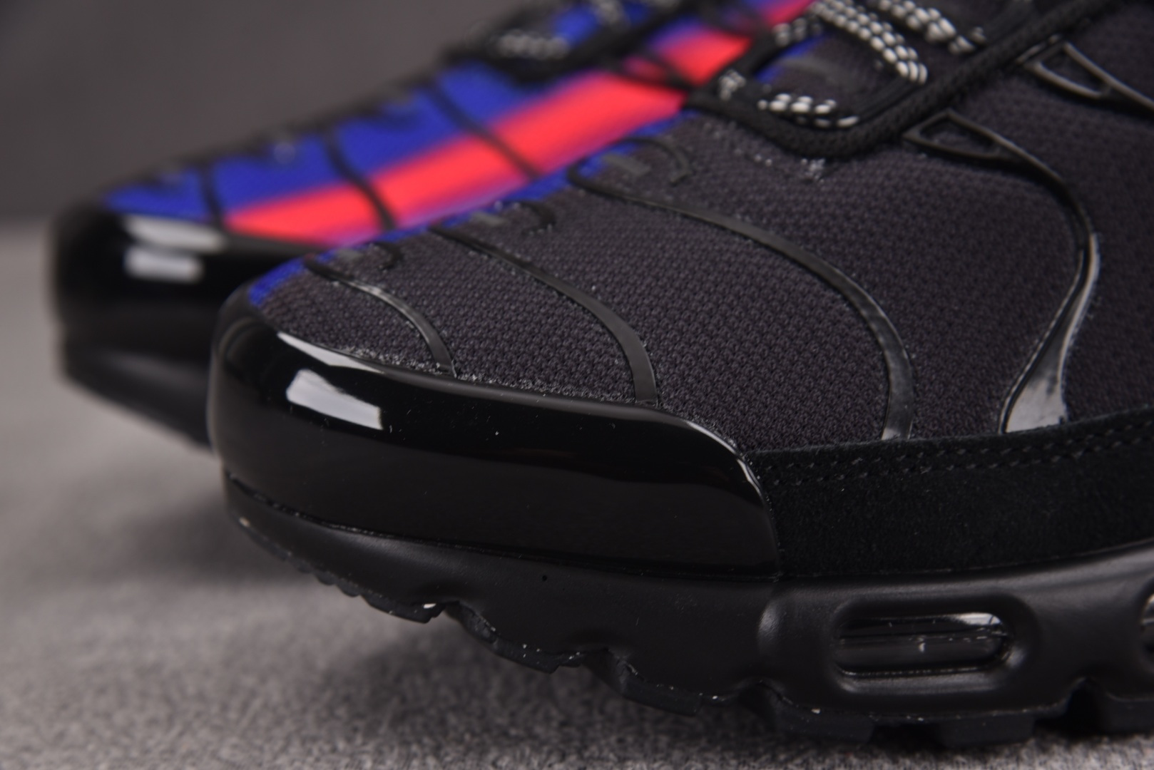 Max 尺码:36-46纯原出品-Air Max Plus Black Blue Red 黑蓝红 DZ4