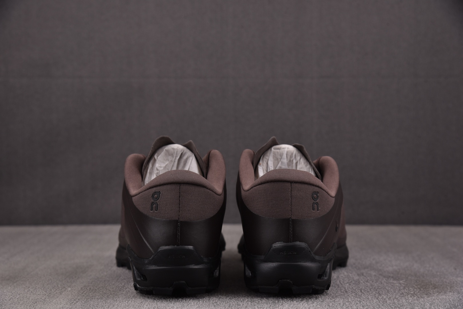 On昂跑 尺码:36-46纯原出品-PAF x On昂跑 Cloudventure 咖啡色 YZ039尺