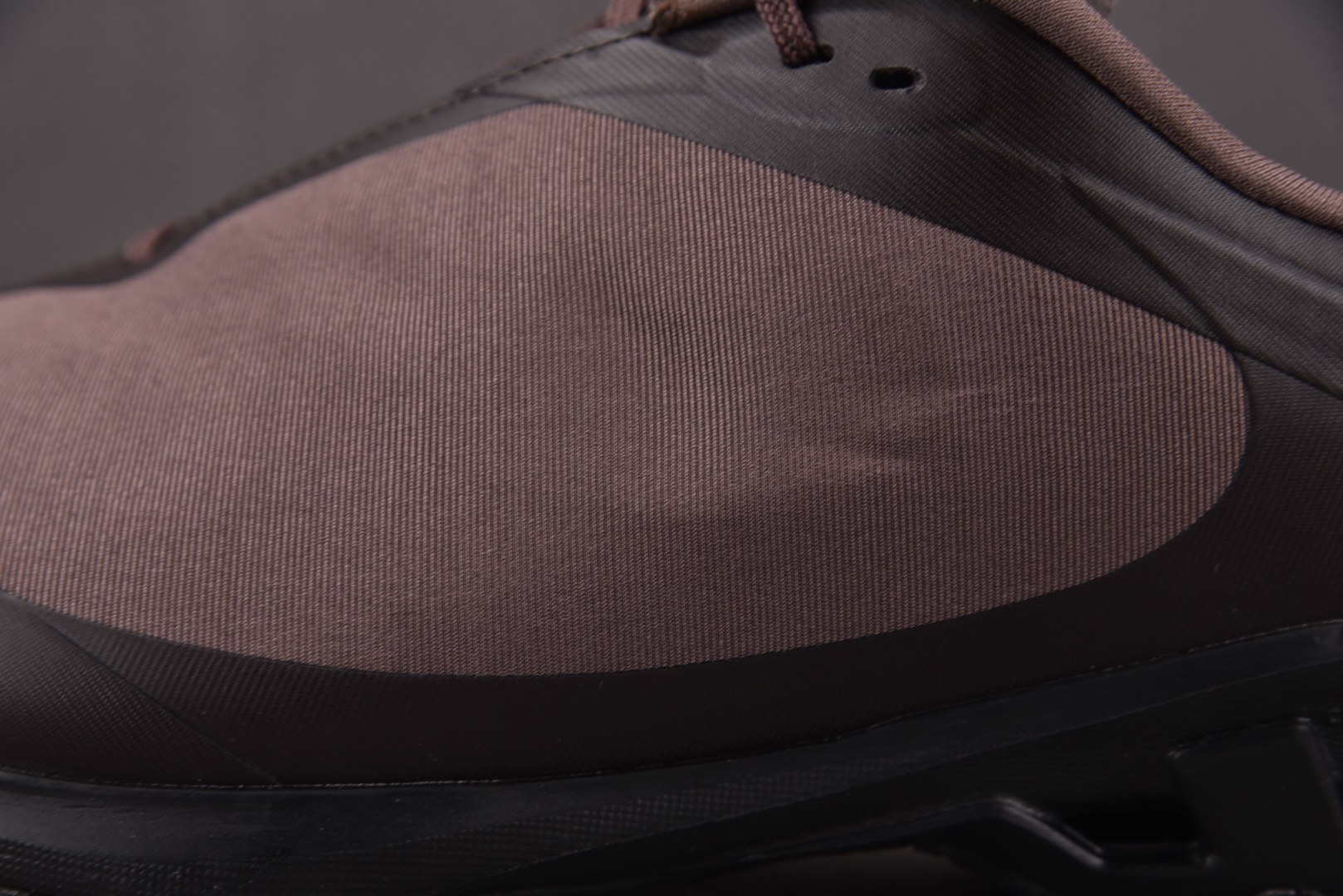 On昂跑 尺码:36-46纯原出品-PAF x On昂跑 Cloudventure 咖啡色 YZ039尺