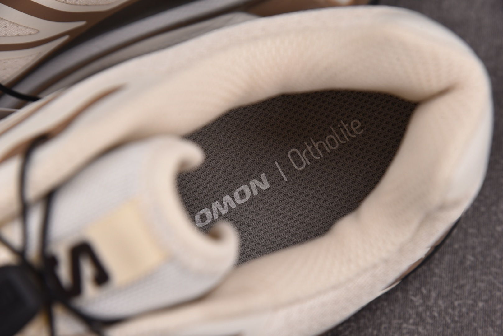 Salomon 尺码:36-46.5纯原版出品-Salomon XT-6 Almond Milk Por