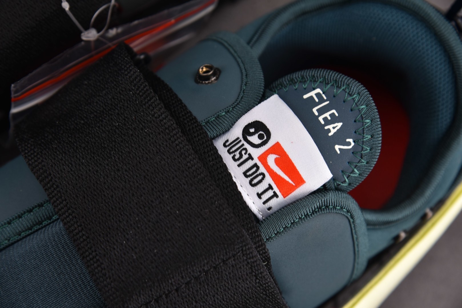 Cactus Plant Flea Market x NK Air Flea 2 黑米色 DV7164-