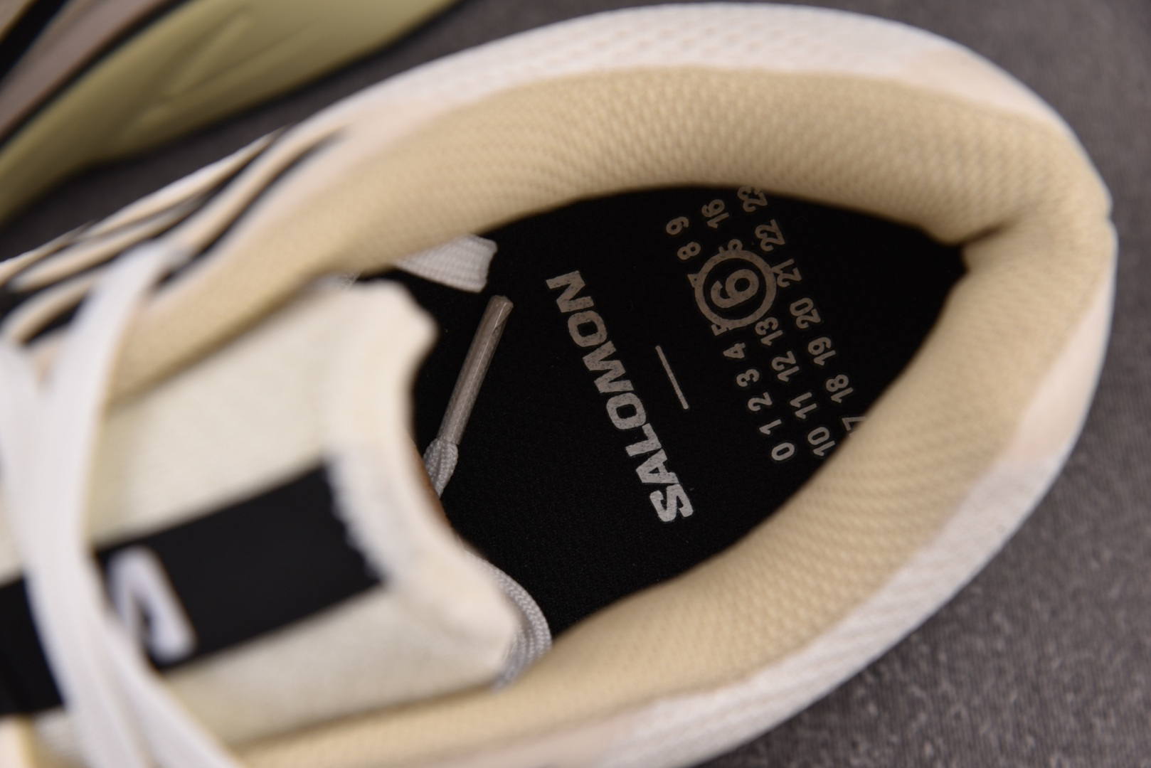 Salomon 尺码:36-45纯原版出品-MM6 Salomon XT-6 米棕黑 28 YZ024尺