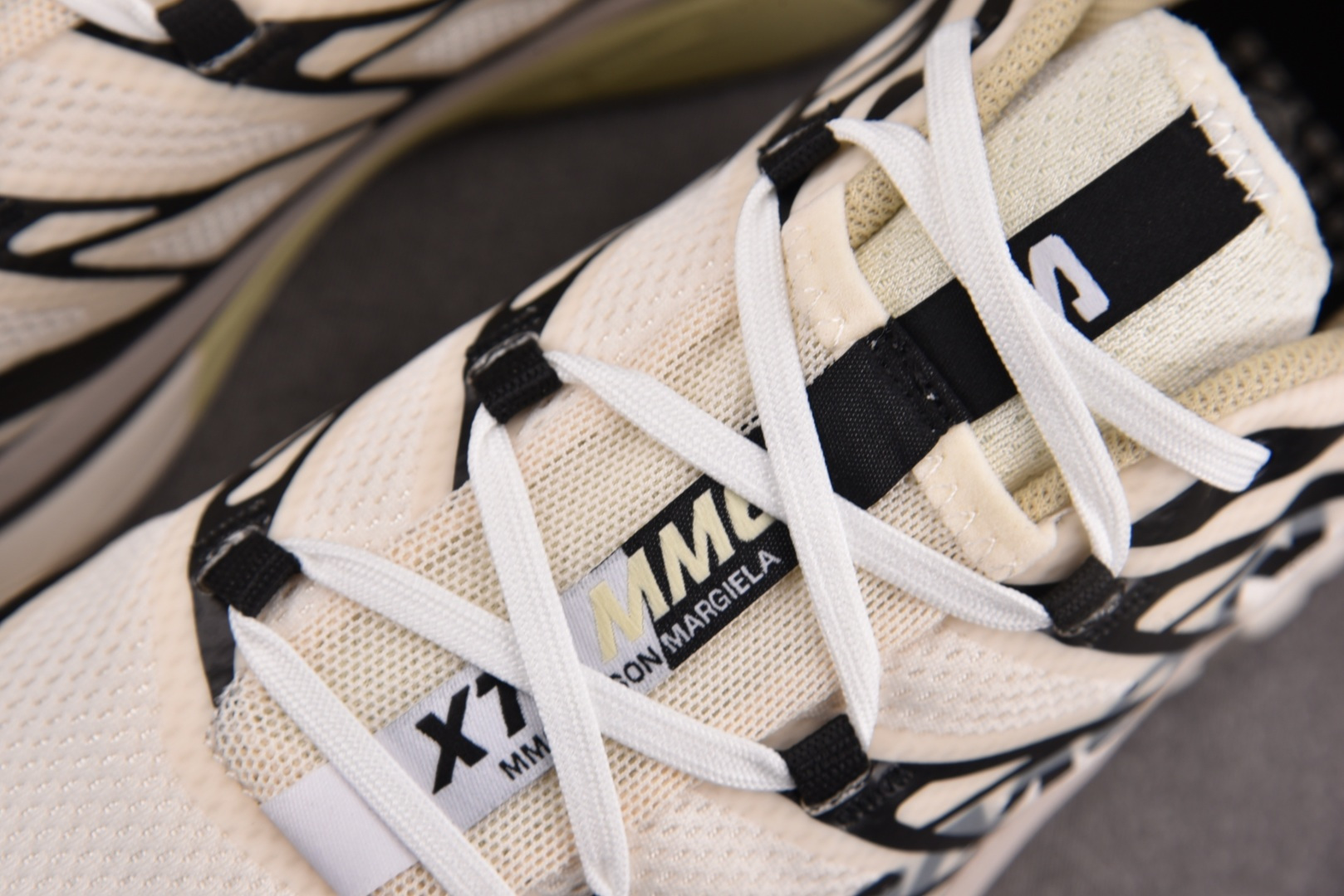 Salomon 尺码:36-45纯原版出品-MM6 Salomon XT-6 米棕黑 28 YZ024尺