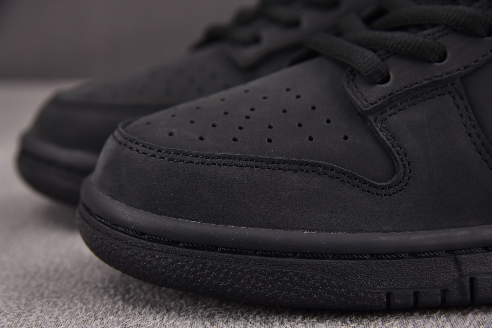 Dunk 尺码:36-47.5纯原出品-SB Dunk Low Supreme 94 Black 黑色 