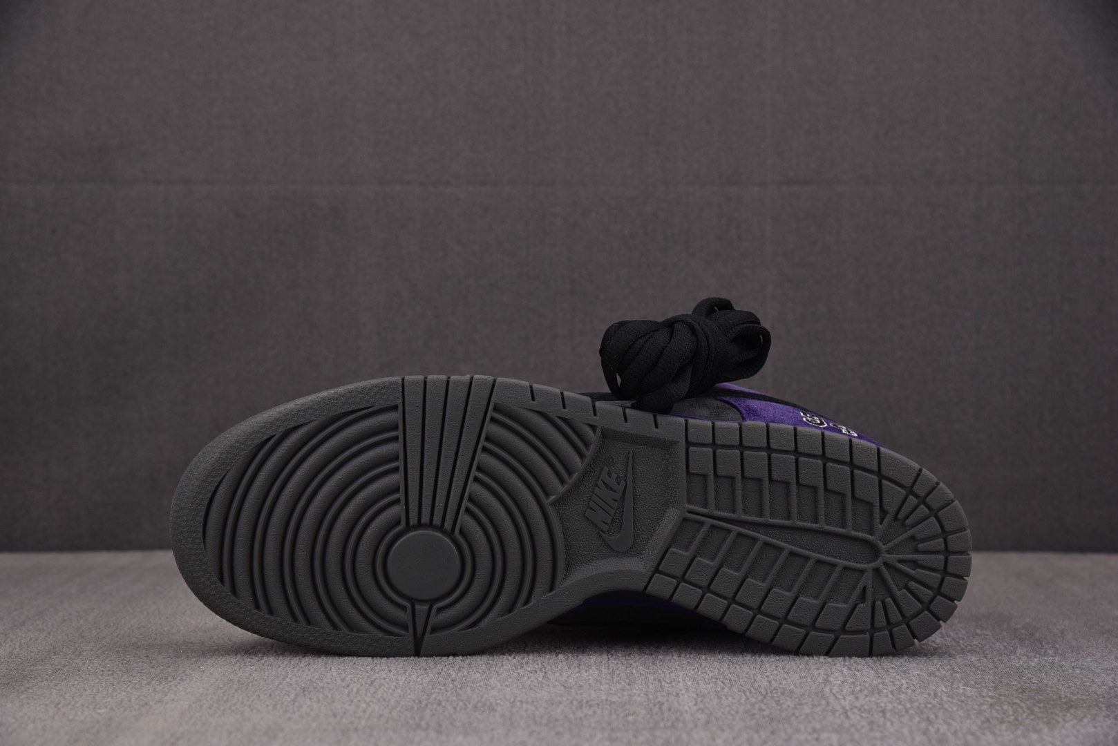 Dunk 尺码:36-47.5纯原出品-SB Dunk Low Supreme 94 Ink 墨水 黑紫