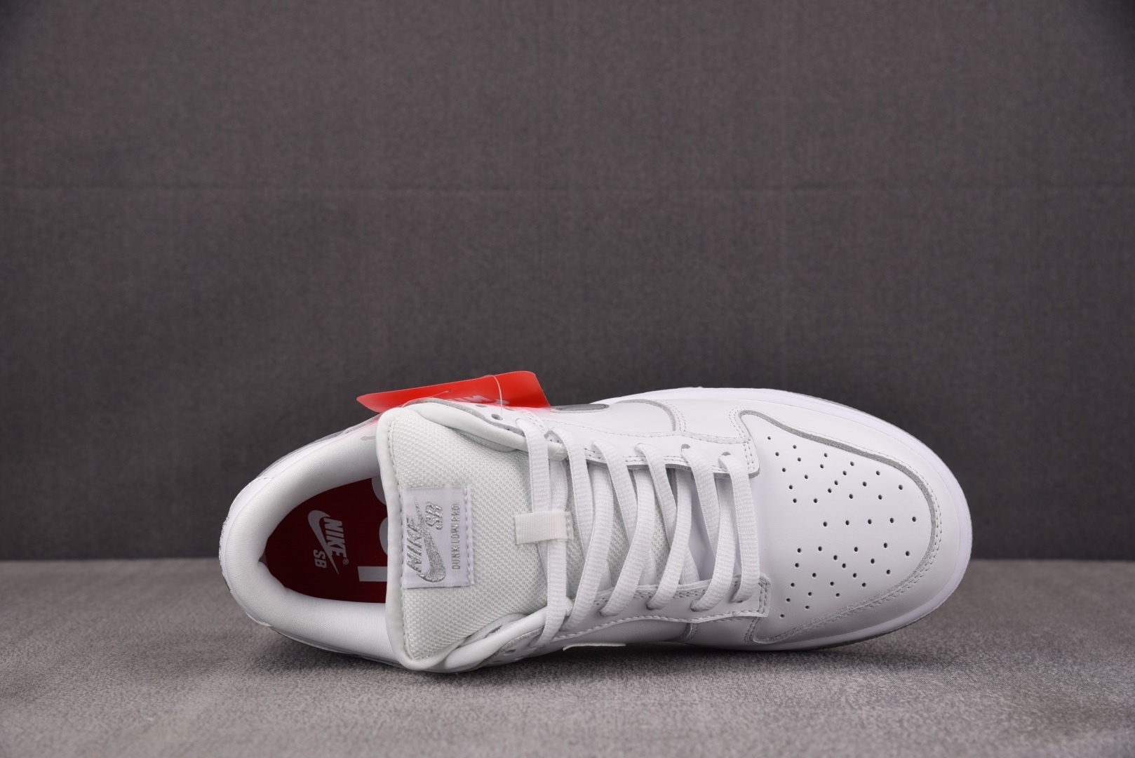 Dunk 尺码:36-47.5纯原出品-SB Dunk Low Supreme 94 White Met