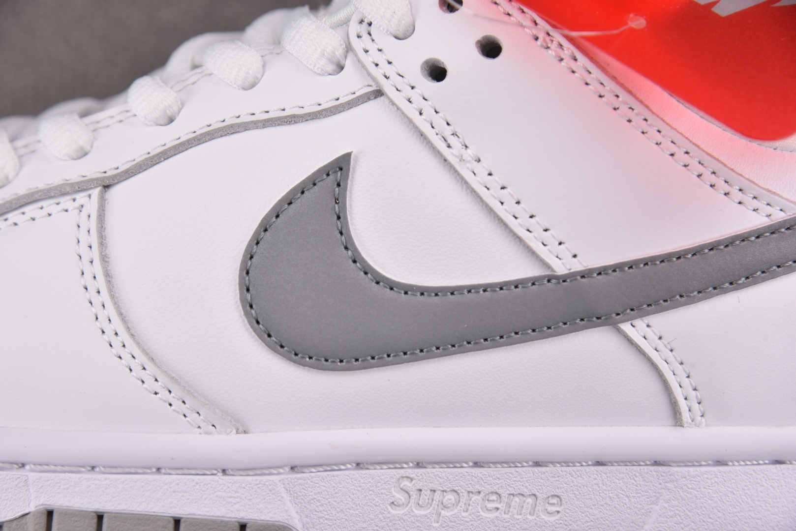 Dunk 尺码:36-47.5纯原出品-SB Dunk Low Supreme 94 White Met