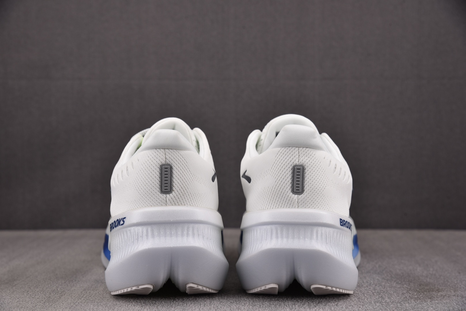 Brooks 尺码:36-45纯原出品-Brooks 布鲁克斯 Glycerin Max 白黑 YZ03