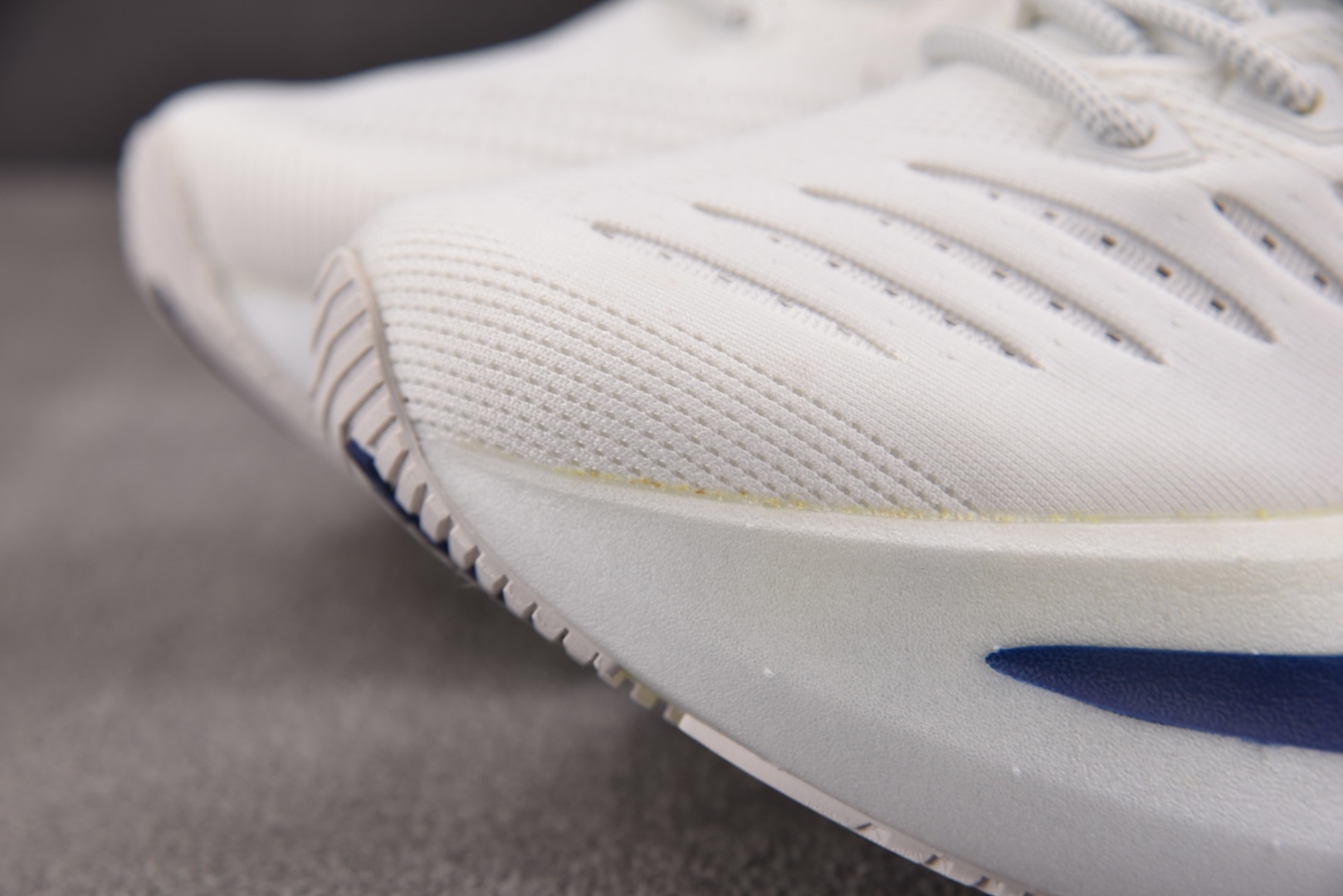 Brooks 尺码:36-45纯原出品-Brooks 布鲁克斯 Glycerin Max 白黑 YZ03