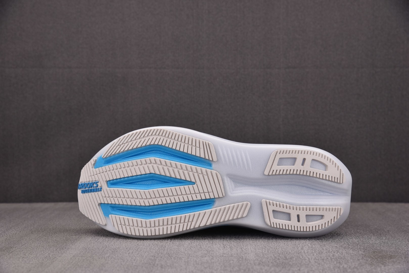 Brooks 尺码:36-45纯原出品-Brooks 布鲁克斯 Glycerin Max 白蓝 YZ03