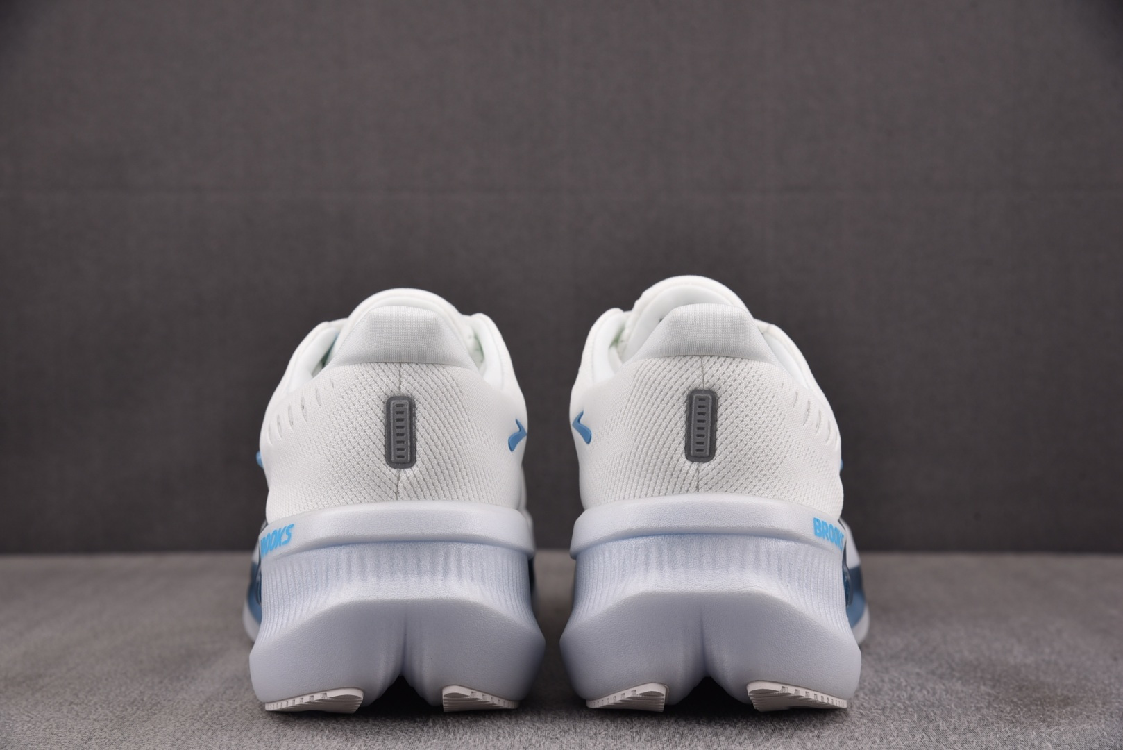 Brooks 尺码:36-45纯原出品-Brooks 布鲁克斯 Glycerin Max 白蓝 YZ03