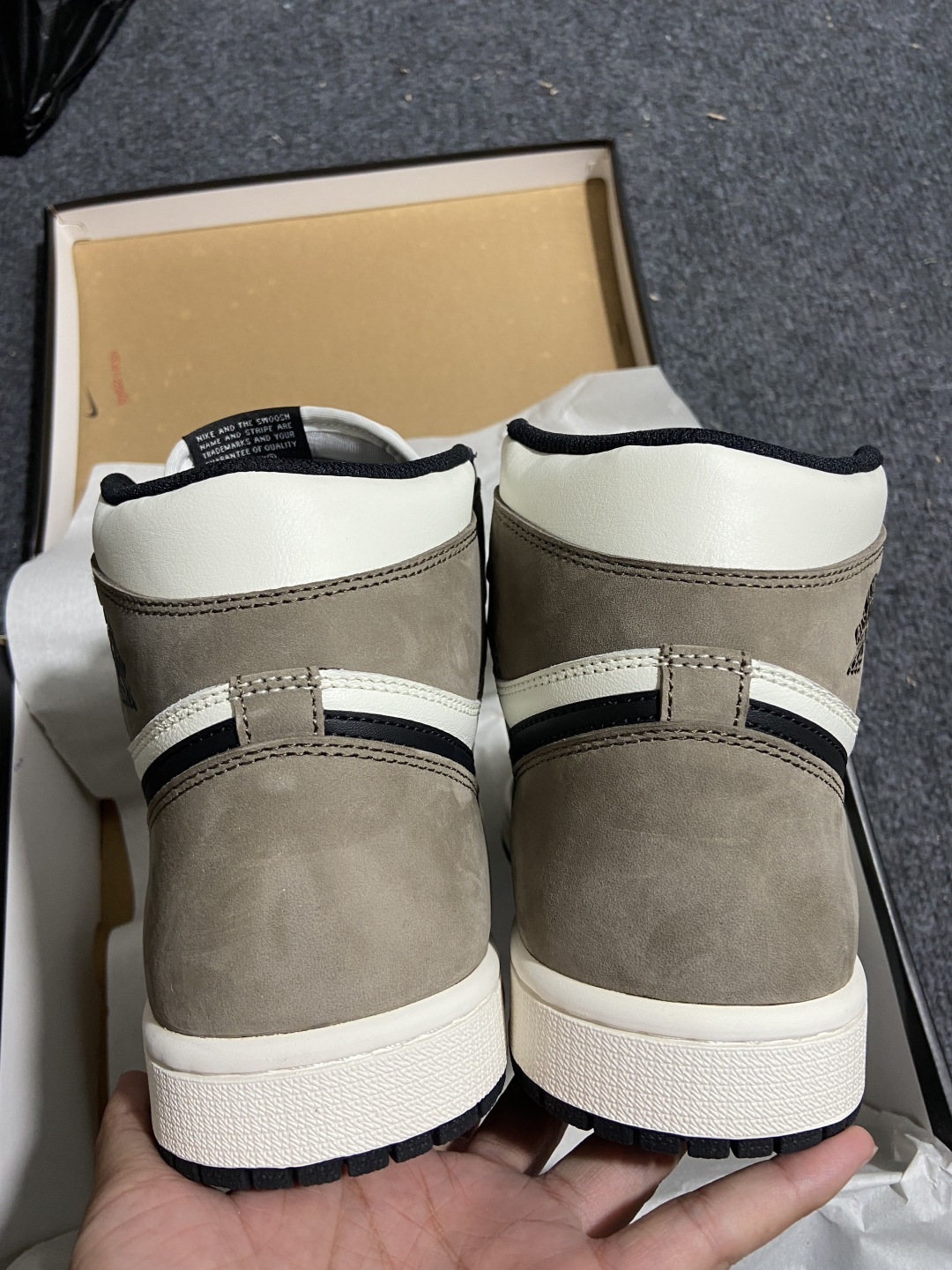 AJ1黑摩卡 尺码36-47.5纯原出品-Air Jordan 1 Retro High OG‘Dark