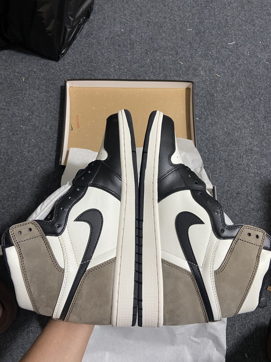 AJ1黑摩卡 尺码36-47.5纯原出品-Air Jordan 1 Retro High OG‘Dark