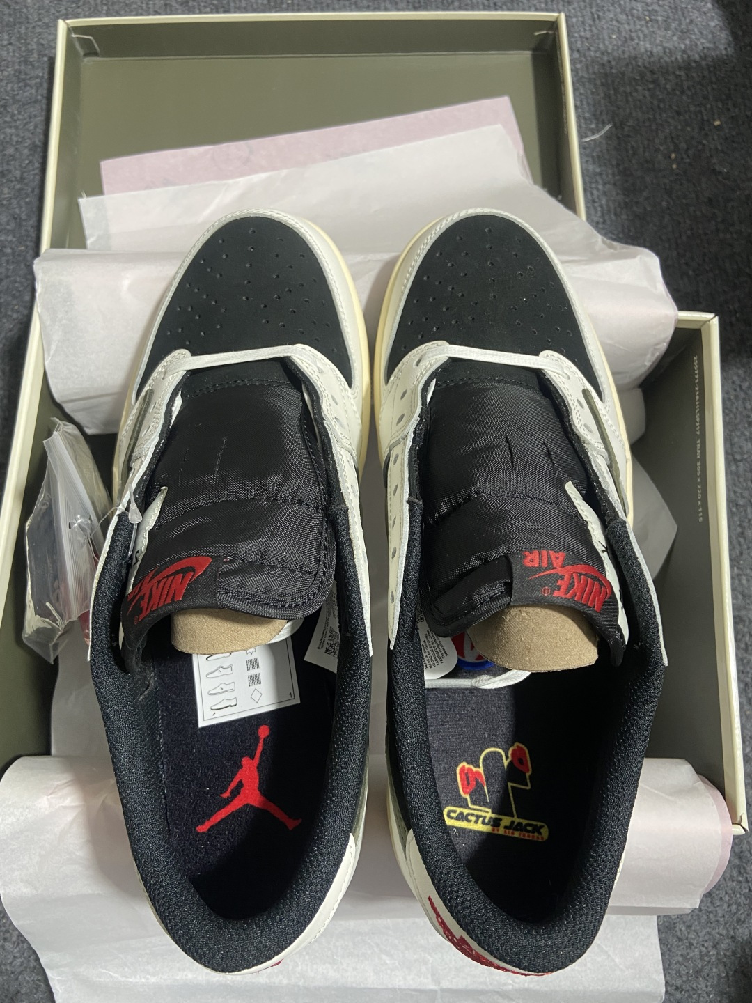AJ Low黑绿橄榄 尺码:36-47.5纯原-Travis Scott X Jordan Air Jo