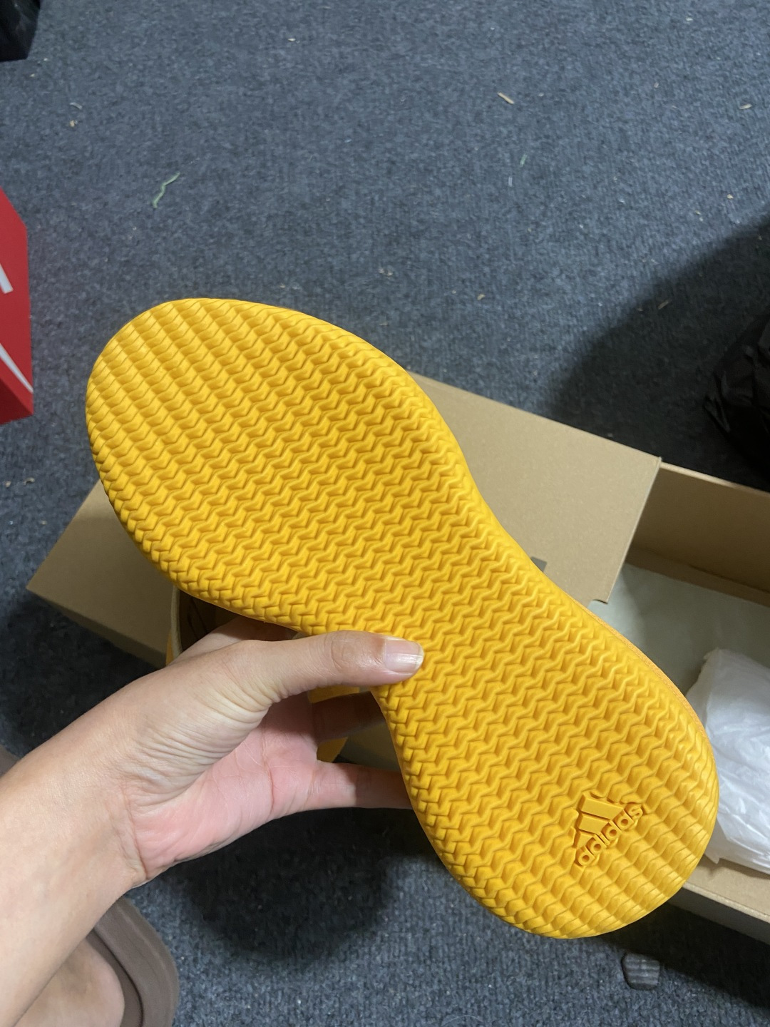 Yeezy 黄色 尺码：36-48纯原版出品-originals Yeezy Knit Runner S