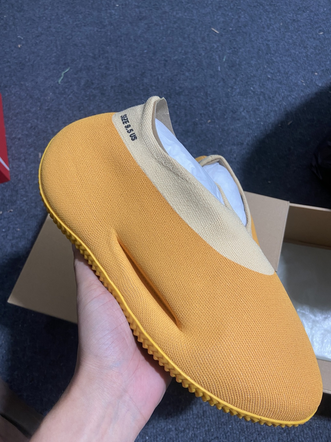 Yeezy 黄色 尺码：36-48纯原版出品-originals Yeezy Knit Runner S