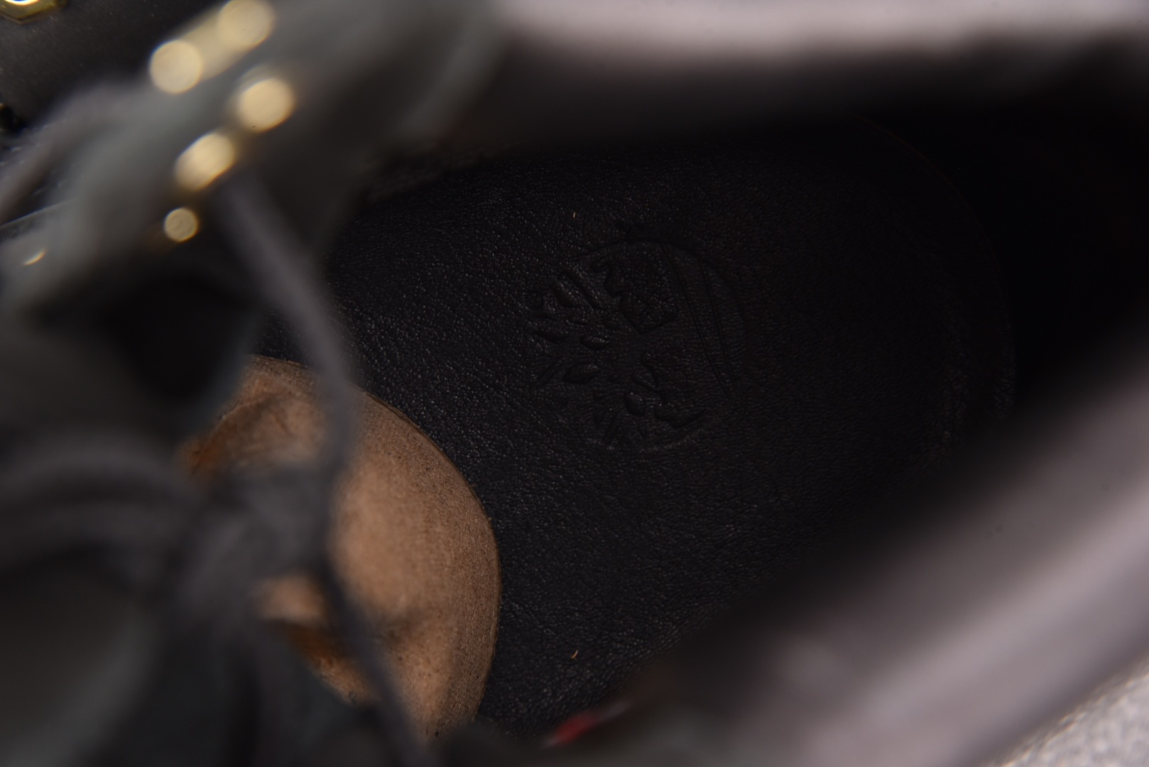 添柏岚 尺码:35-45纯原出品-Timberland 6 Inch 黑色 YZ029尺码：35 36 