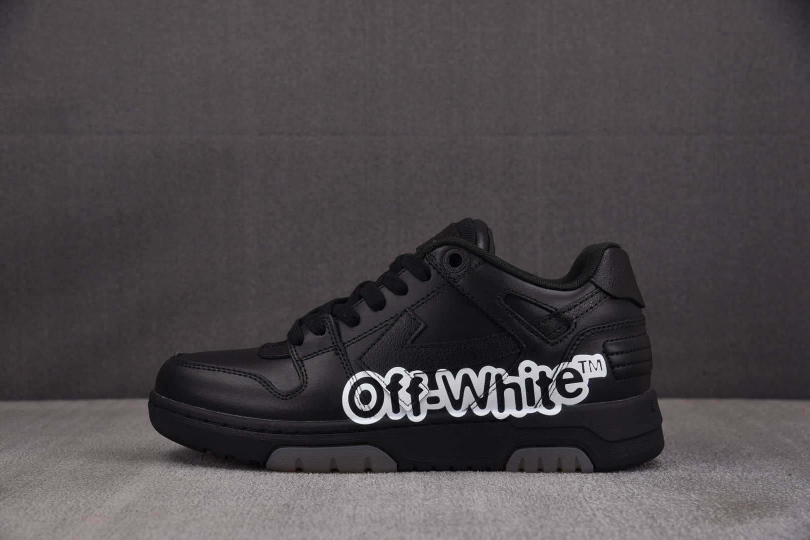 OFF 尺码36-47纯原版出品-OFF-WHITE 系带印花 黑色 YZ002尺码36 37 38 3