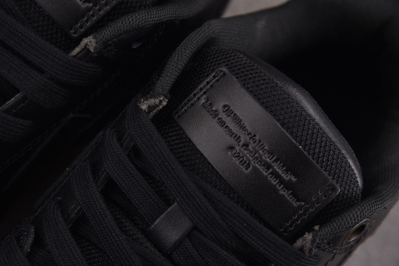 OFF 尺码36-47纯原版出品-OFF-WHITE 系带印花 黑色 YZ002尺码36 37 38 3