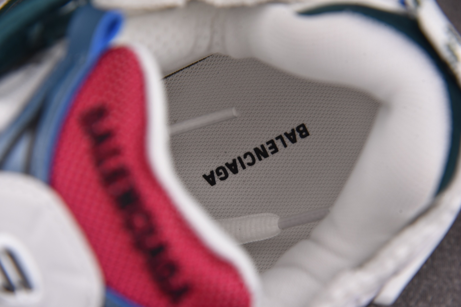 巴黎世家 尺码:35-46 纯原-Balenciaga Runner 绒面 白灰黄 YZ018 偏大一码