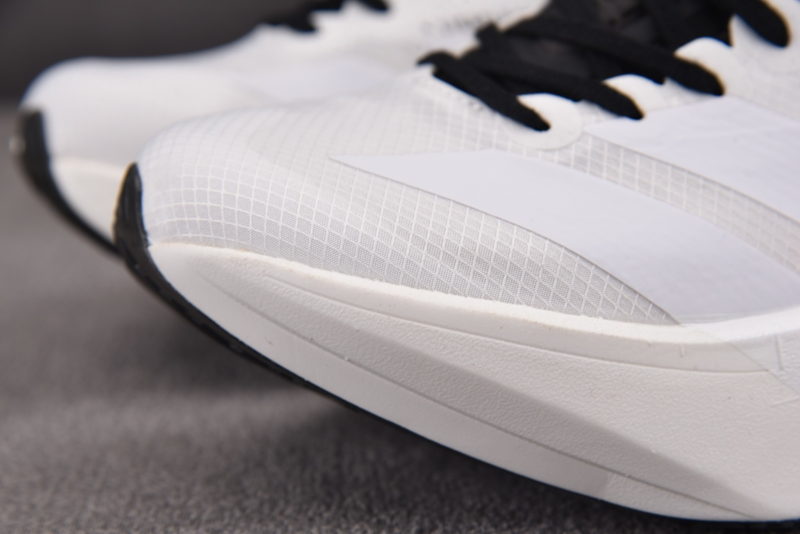 Adios 尺码:36-45纯原出品-AD Y3 Adios Pro 4 白黑 JR6658 YZ039