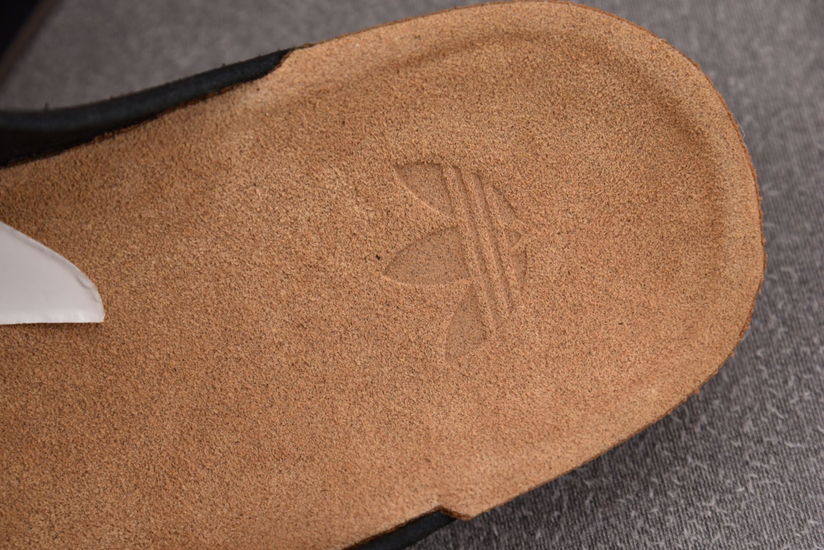 Originals尺码:36-45纯原出品-AD Originals Adimule 黑色 JQ4367