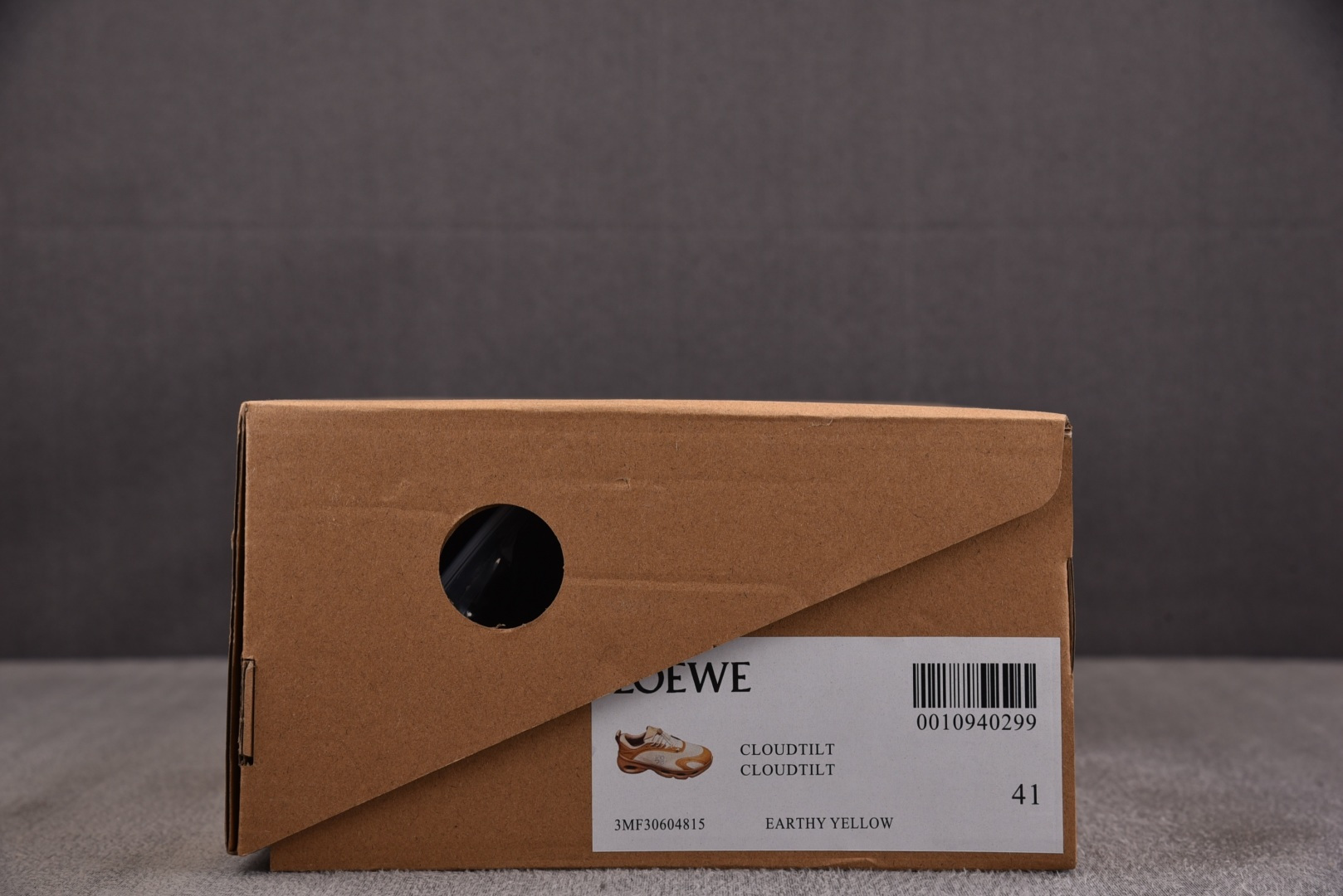 昂跑 尺码:36-45纯原出品-LOEWE x On Cloudtilt 昂跑 棕灰 YZ039尺码：3