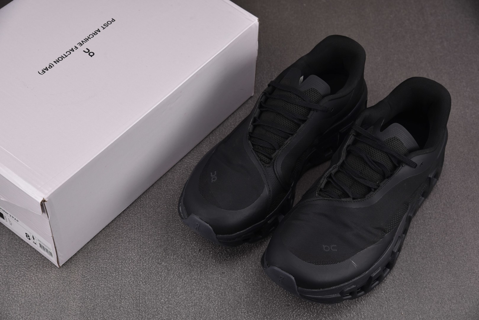 昂跑 尺码:36-45纯原出品-On Running Cloudmonster 2 PAF 黑色 YZ0