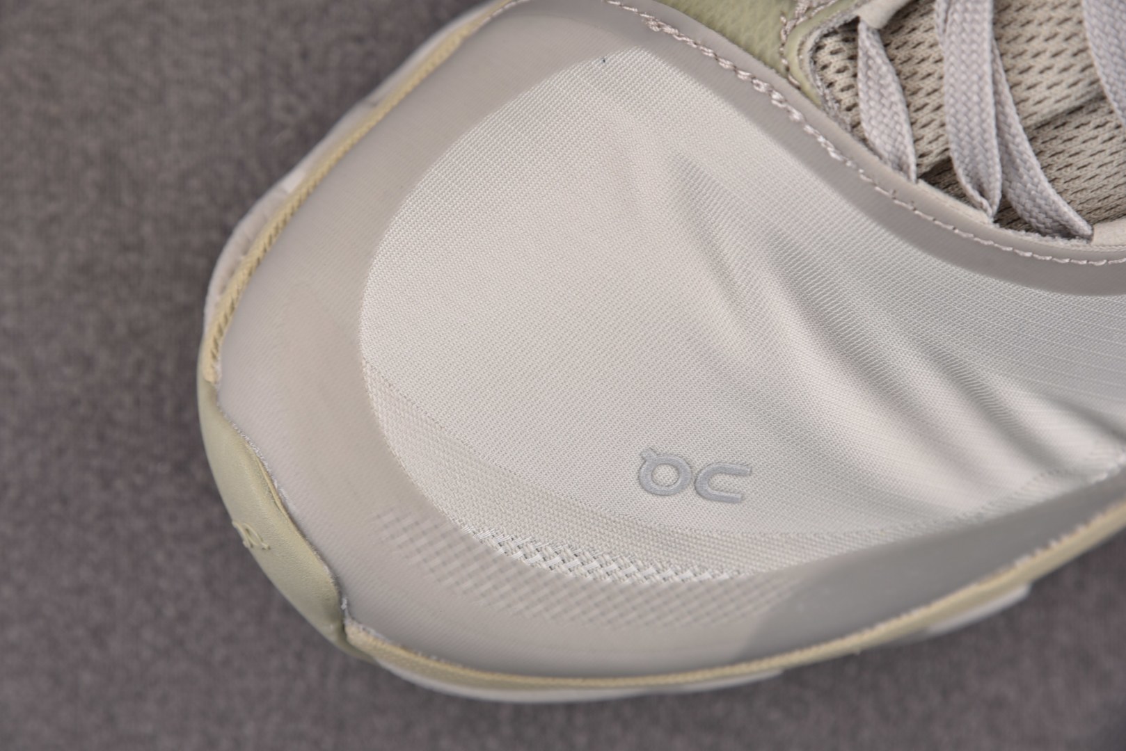 昂跑 尺码:36-45纯原出品-On Running Cloudmonster 2 PAF 灰色 YZ0