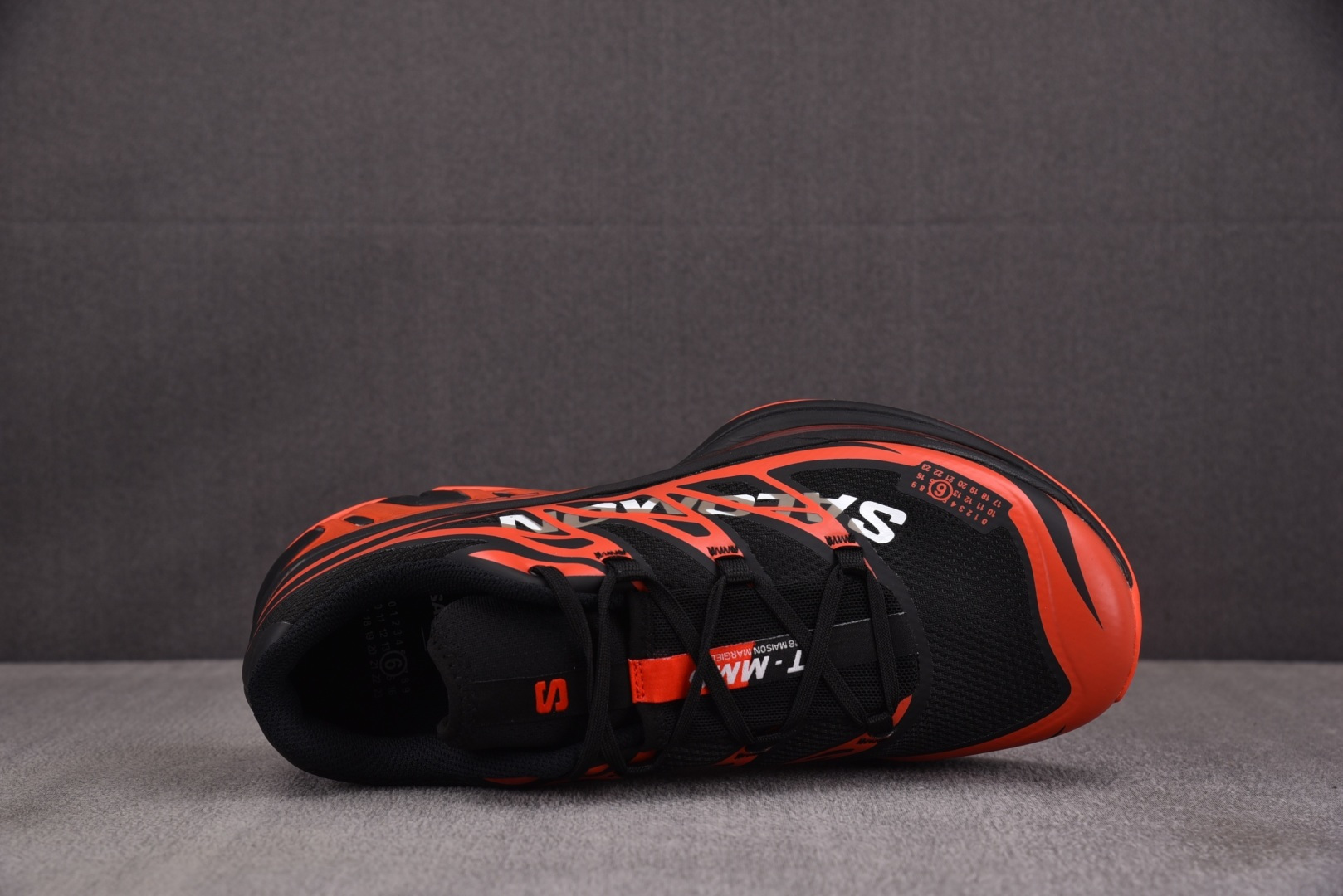 Salomon 尺码:36-45纯原版出品-MM6 Salomon XT-6 黑红 29 YZ024尺寸