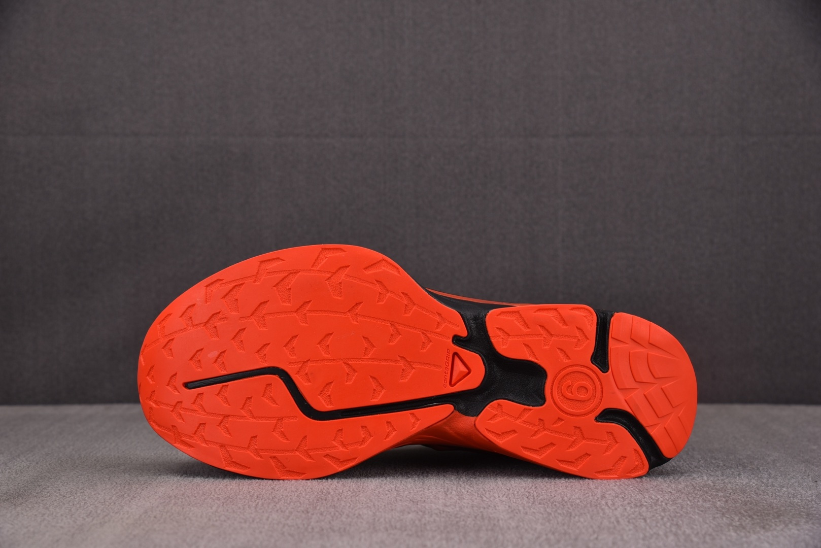 Salomon 尺码:36-45纯原版出品-MM6 Salomon XT-6 黑红 29 YZ024尺寸