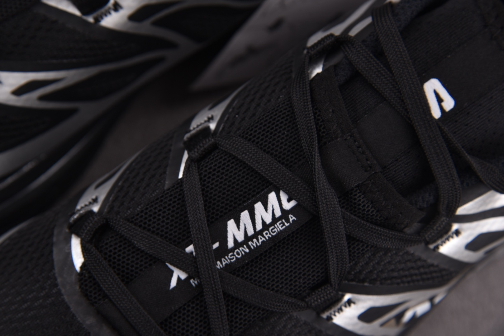 Salomon 尺码:36-45纯原版出品-MM6 Salomon XT-6 黑银 29 YZ024尺寸