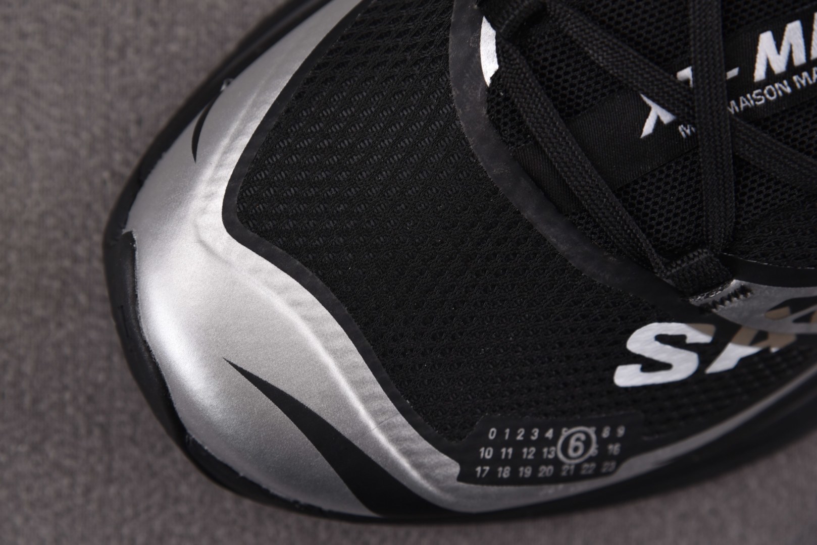 Salomon 尺码:36-45纯原版出品-MM6 Salomon XT-6 黑银 29 YZ024尺寸