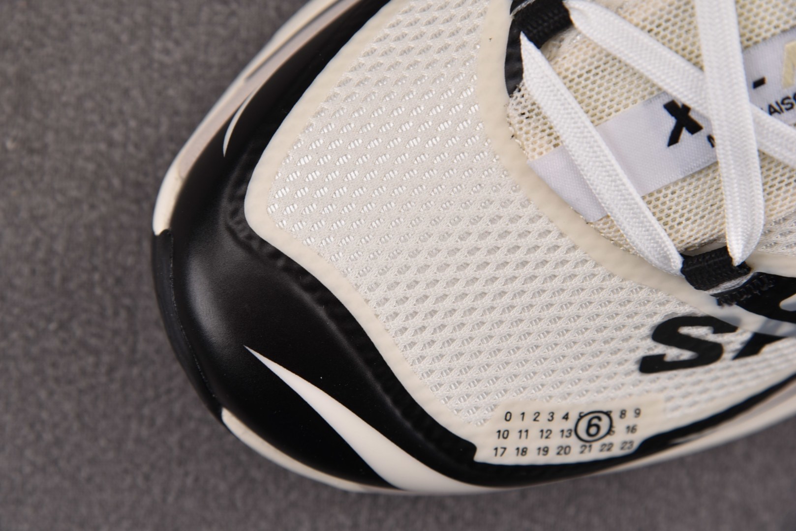 Salomon 尺码:36-45纯原版出品-MM6 Salomon XT-6 米黄 28 YZ024尺寸