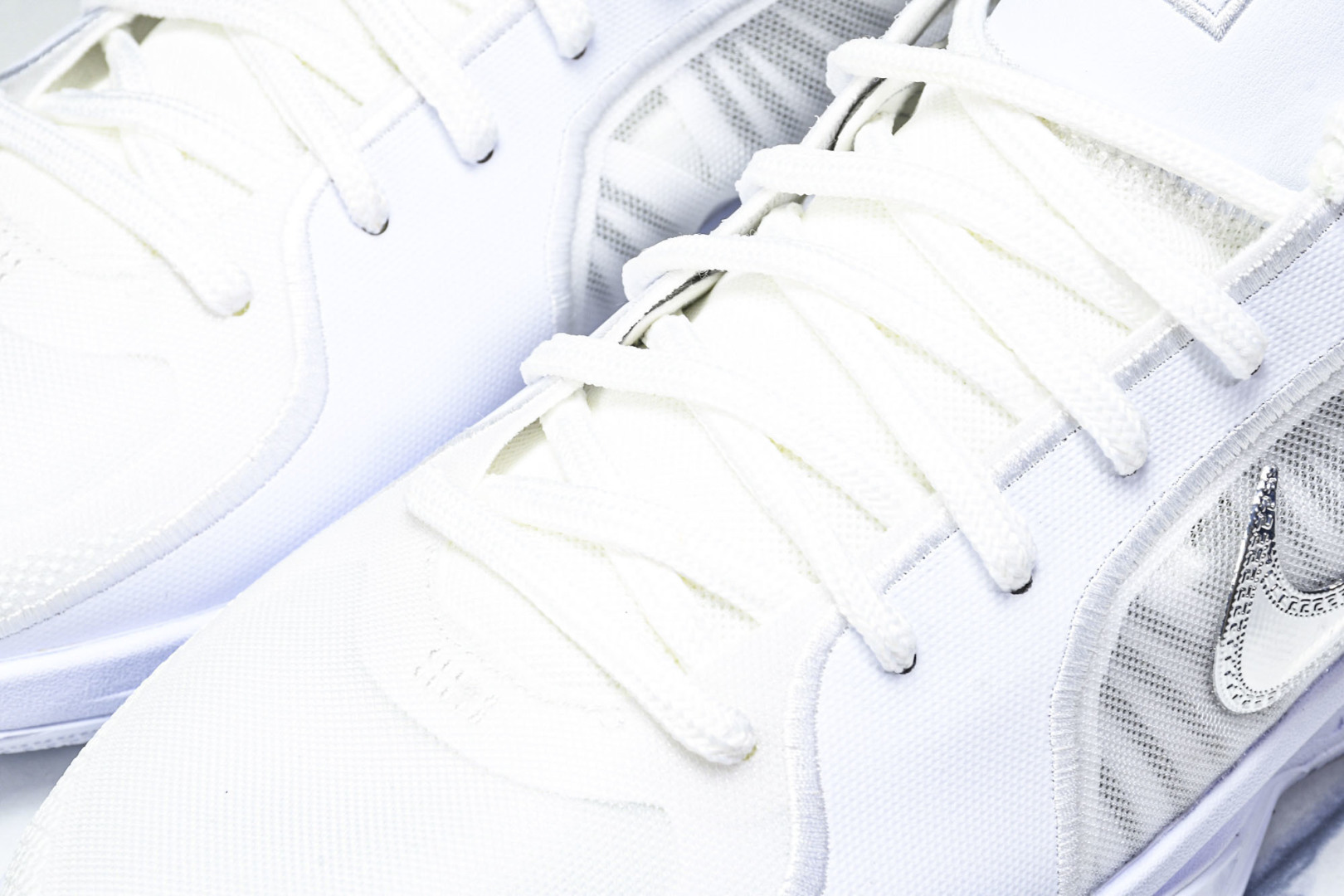 Nike Sabrina 2 “White Noise”舒适百搭 防滑耐磨 低帮 篮球鞋 男款 白色 F