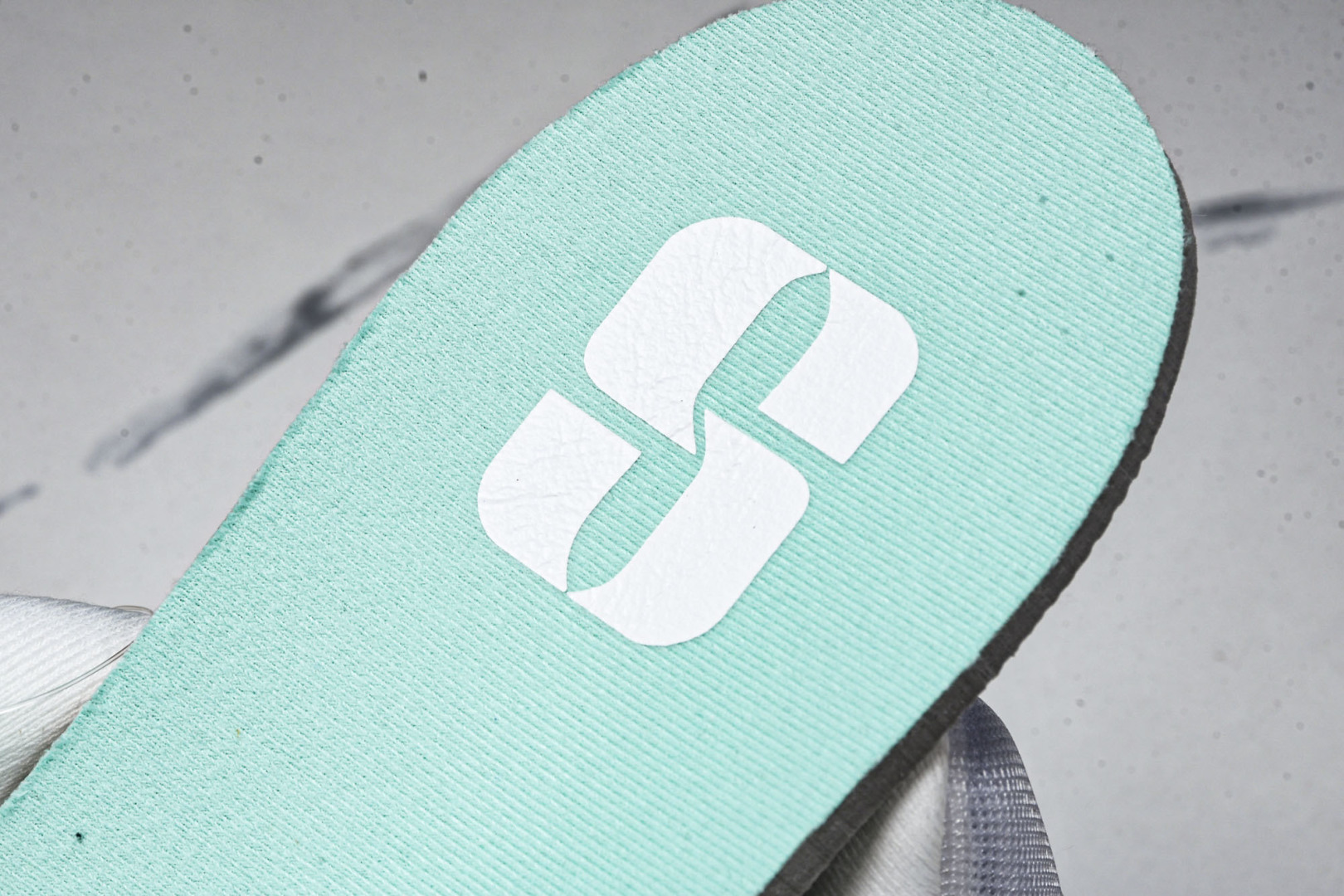 Nike Sabrina 2 “White Noise”舒适百搭 防滑耐磨 低帮 篮球鞋 男款 白色 F