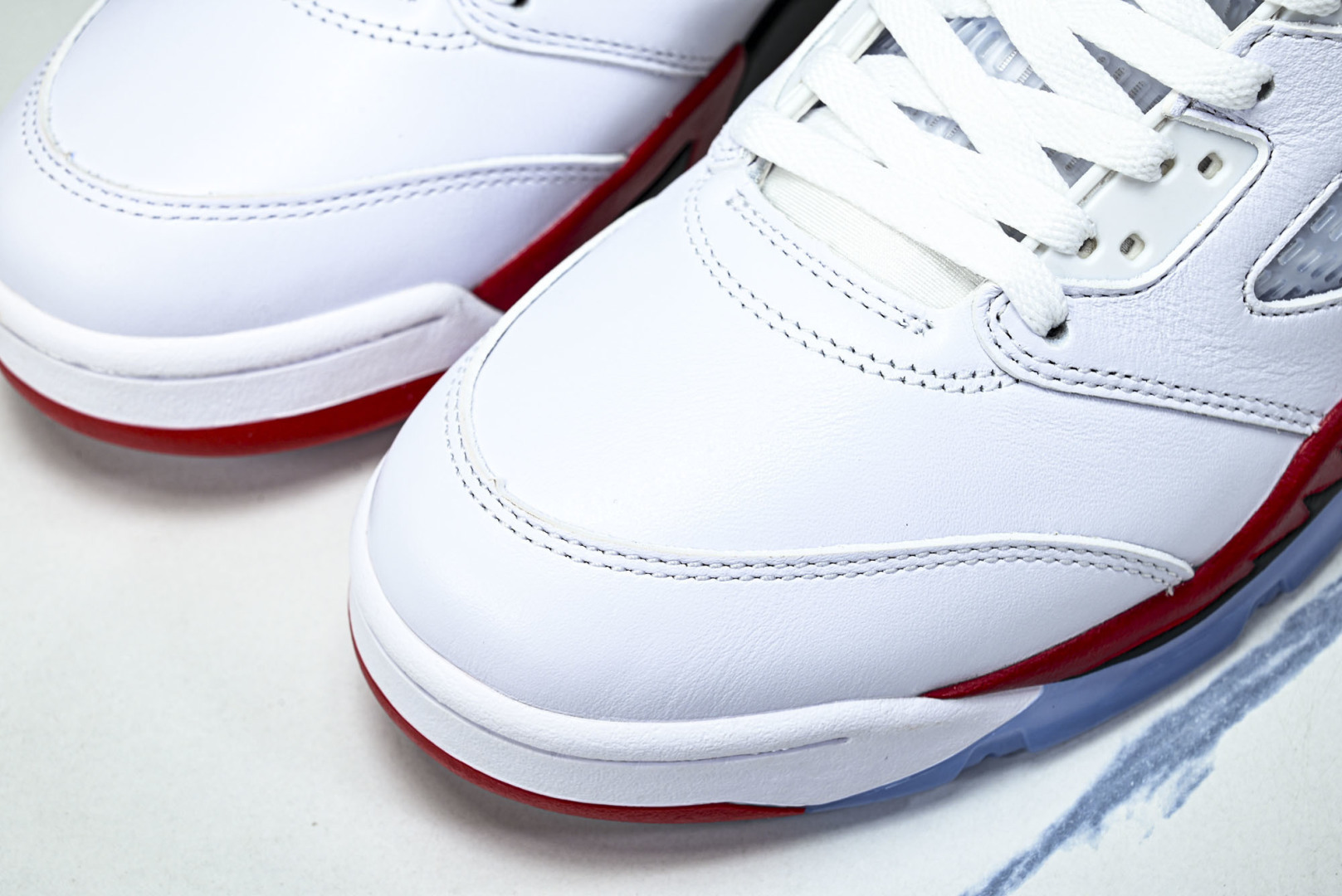 AJ5 尺码:40-48.5纯原出品-Air Jordan 5 Retro Fire Red Black