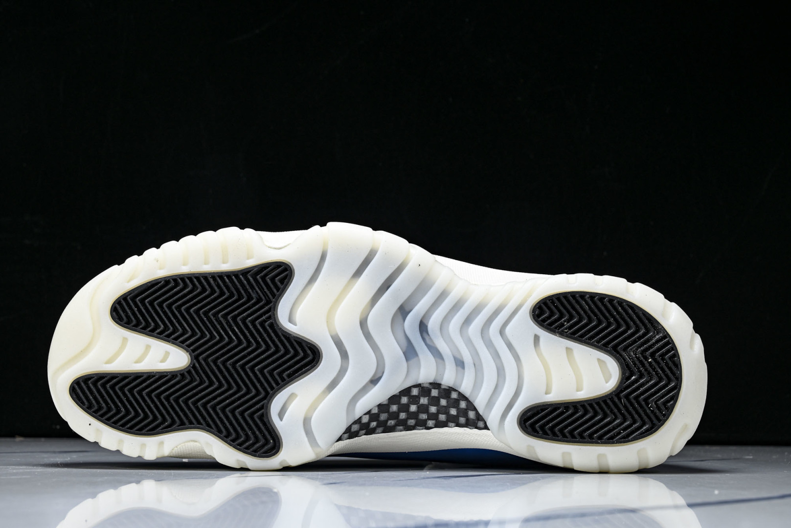 AJ11 尺码:40-47.5纯原出品-Air Jordan 11 白兰奶胶白色 IO8959-133 