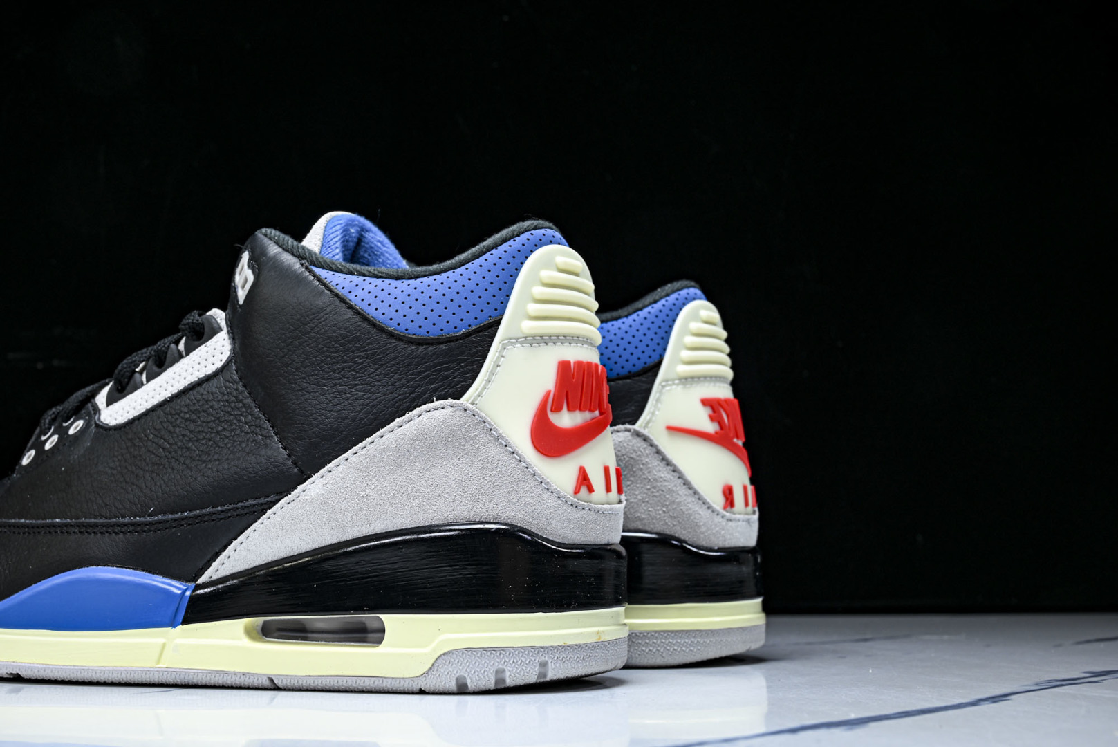 AJ3 尺码:40-48.5纯原出品-Air Jordan 3 AJ3镜像钩子 黑灰红 IB8967-0