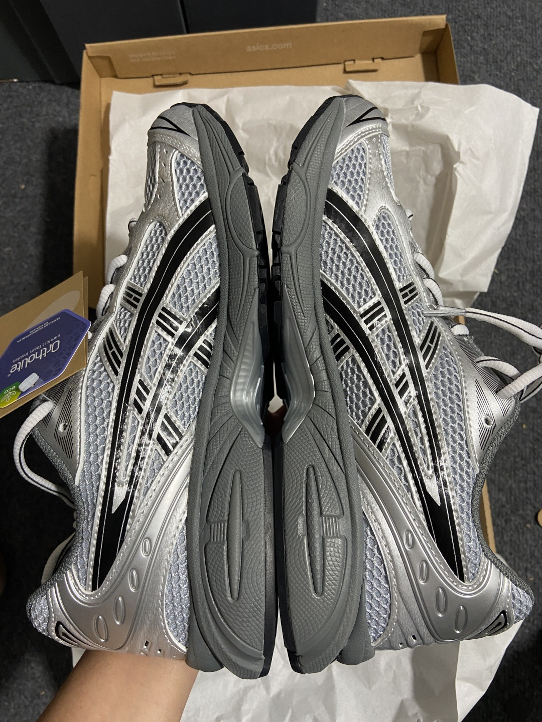Asics 亚瑟士 GEL-Kayano 14 低帮运动休闲跑步鞋 1203A706-020 尺码：36