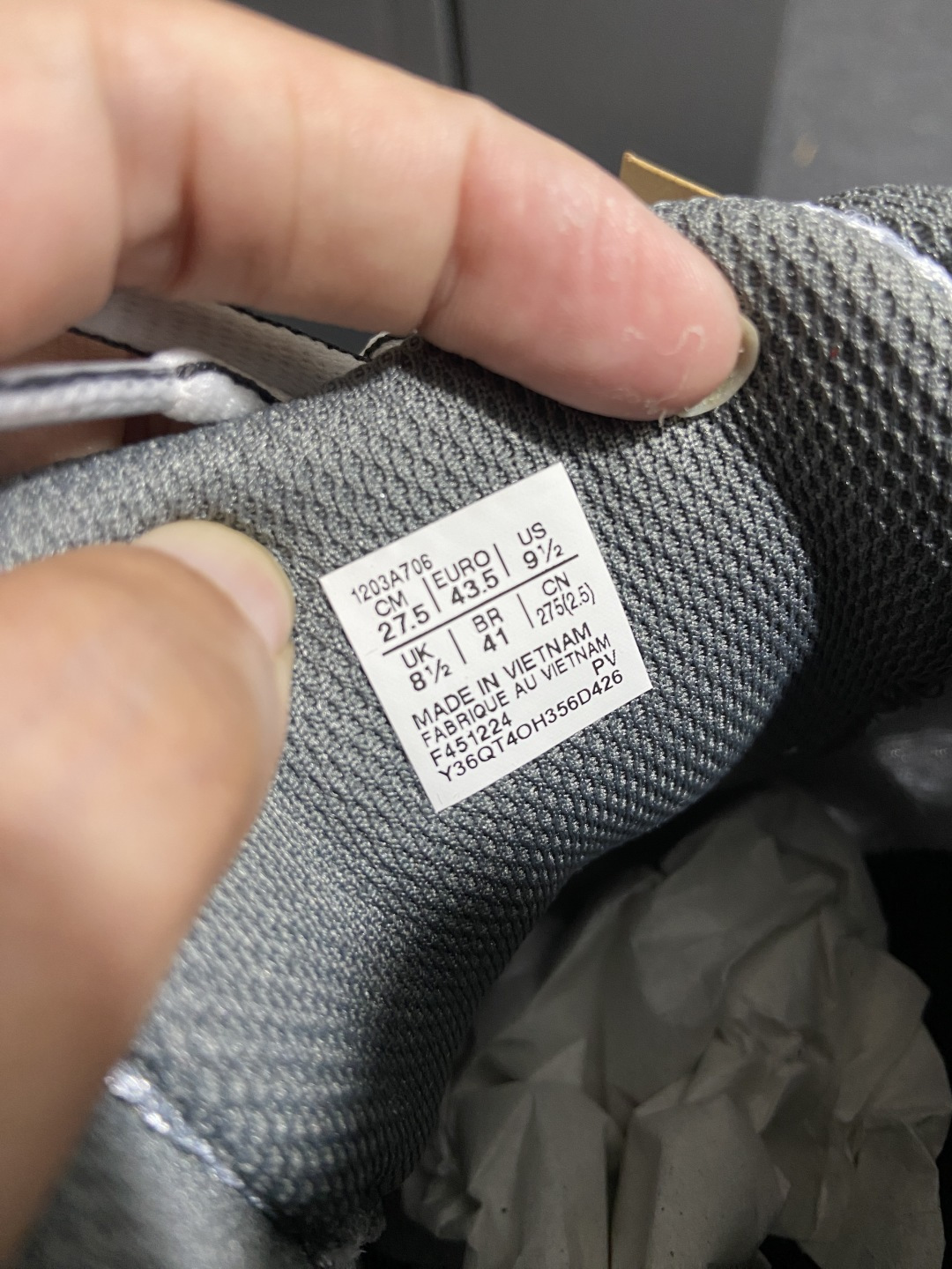 Asics 亚瑟士 GEL-Kayano 14 低帮运动休闲跑步鞋 1203A706-020 尺码：36