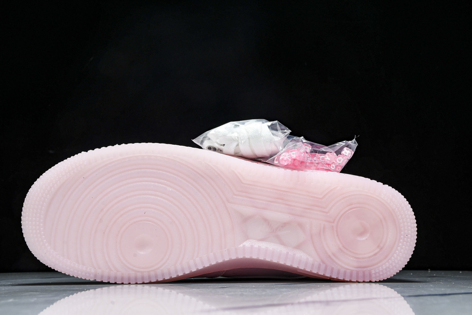 AF1 尺码36-45纯原版出品- NOCTA x Air Force 1休闲板鞋粉色 CZ8065-6