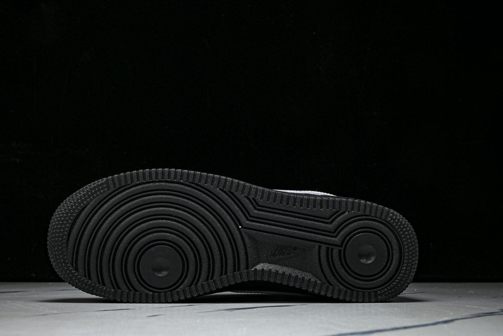 AF1 尺码36-47.5纯原版出品-Air Force 1 Low Supreme Black Whi